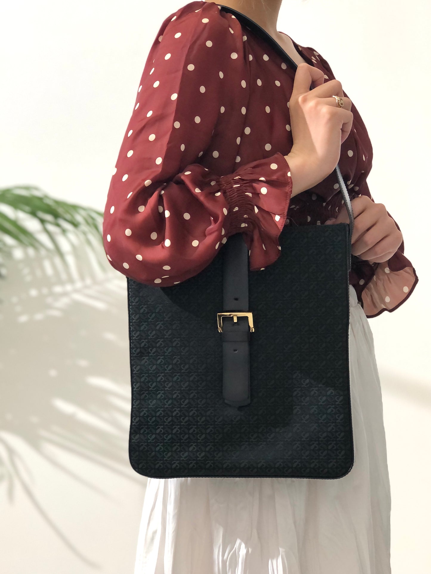 LOEWE Anagram Logo Full Patterns Fabric Shoulder bag Black Vintage 7hprps