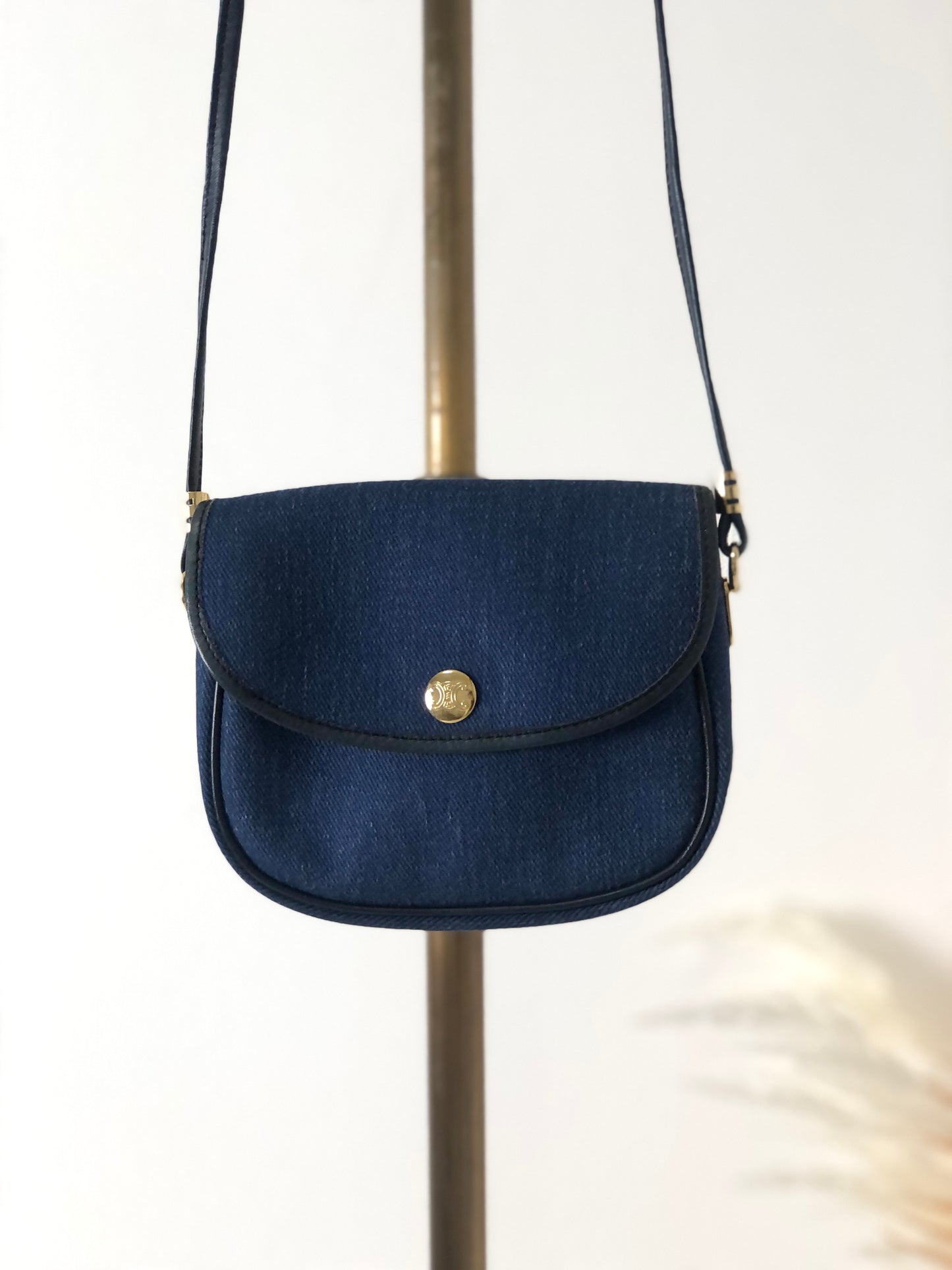 CELINE Blason Denim Small Shoulder bag Indigo Vintage x5cwtz
