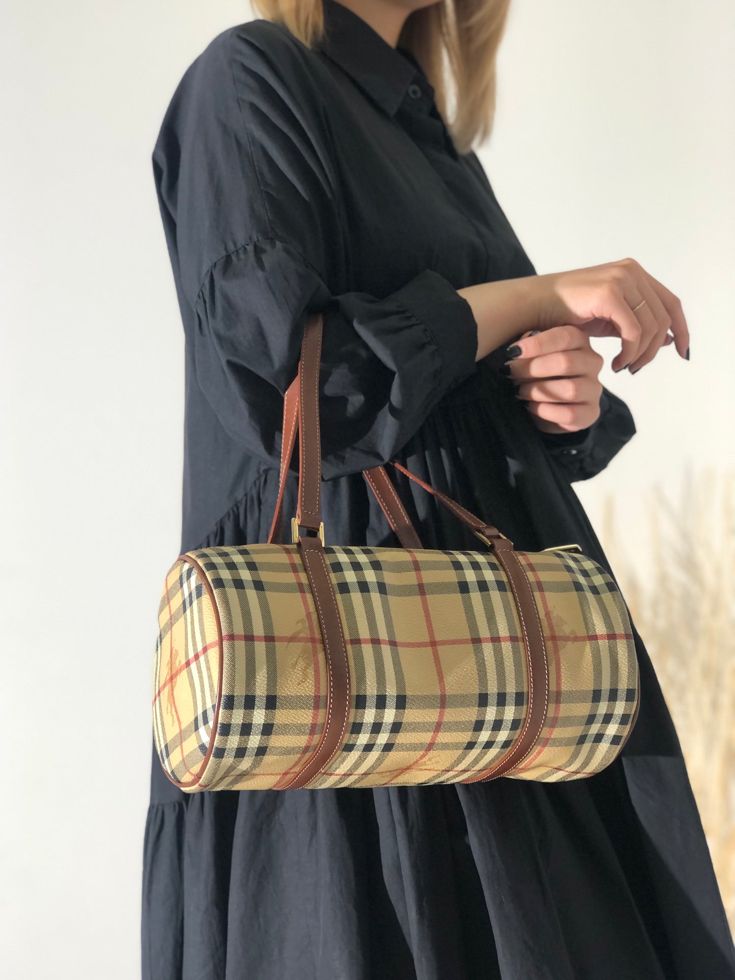 Burberry Nova 格紋手提包 米色復古 nwns72