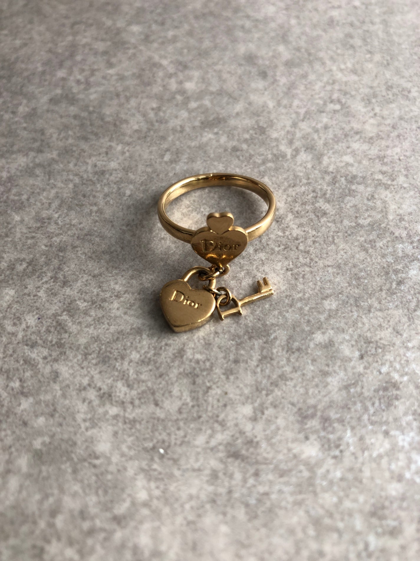 Christian Dior Heart Motif  Ring Gold Vintage 6kjsx4
