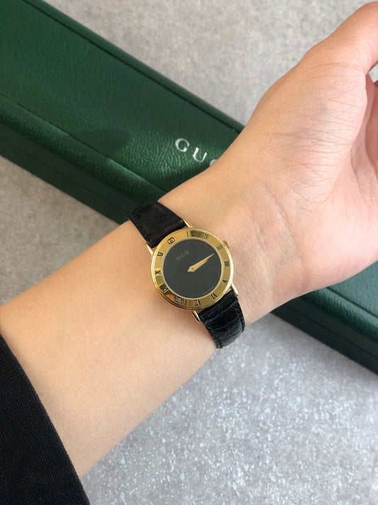 GUCCI Watch Black×Gold 3000.2.L Vintage f82p2m