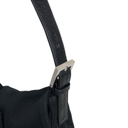 FENDI Mamma Baguette Shoulder bag Black Vintage ga3pmm