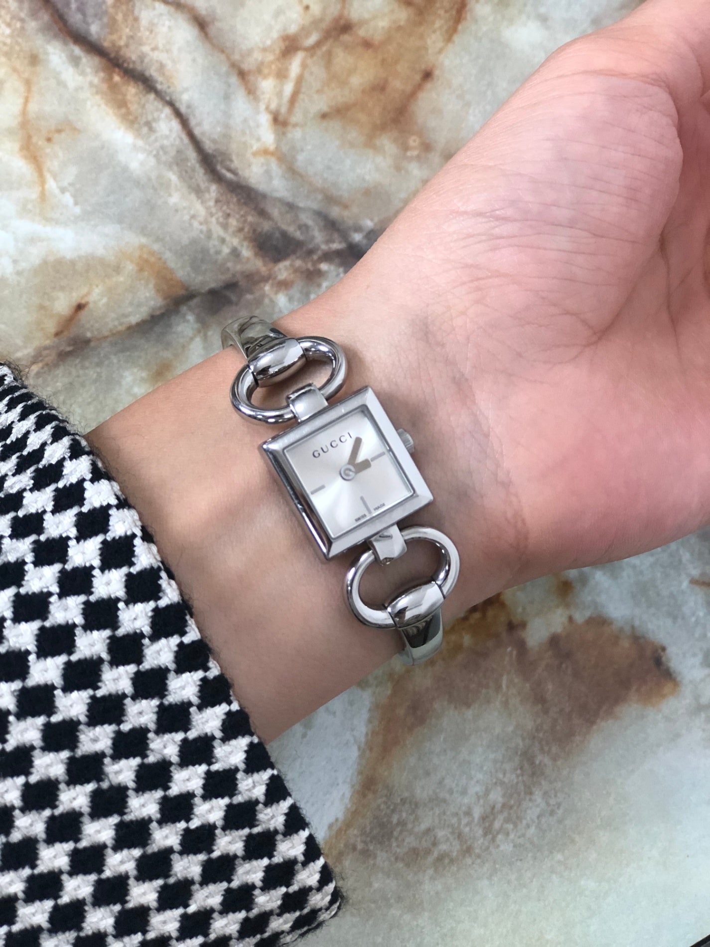 GUCCI Logo Watch Silver 120 Vintage j3uxrw