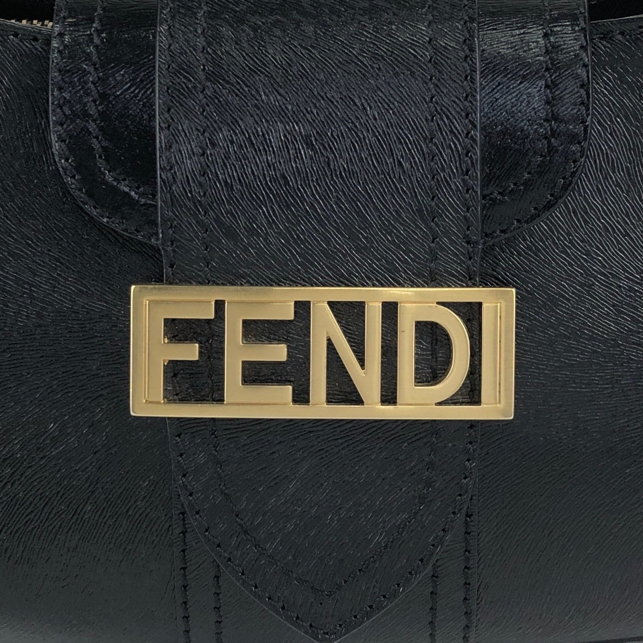 FENDI Logo Shoulder bag Black Vintage zjfy53