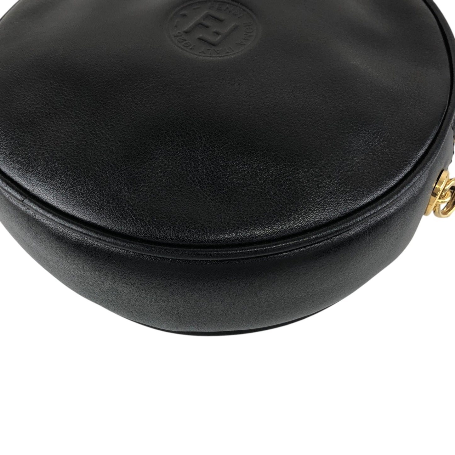 FENDI Logo Embossed Chain Shoulder bag Black Vintage d26mnc