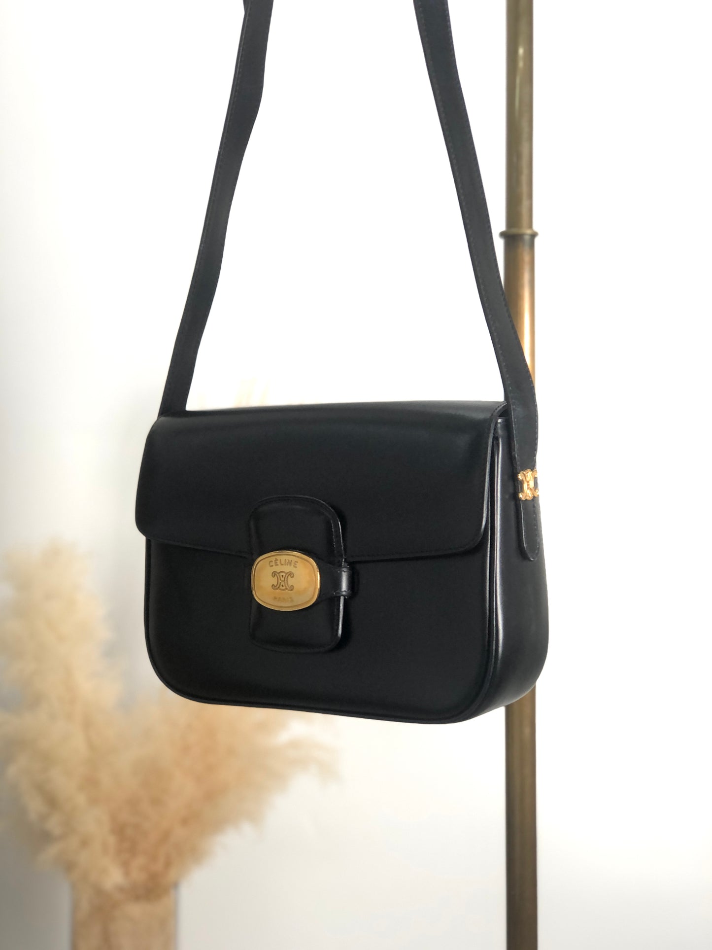 CELINE Triomphe Shoulder bag Black Vintage n24pjw