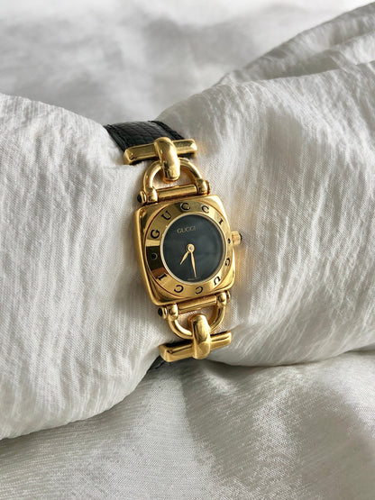 GUCCI Logo Watch Gold×Black 6300L Vintage j8nsfp