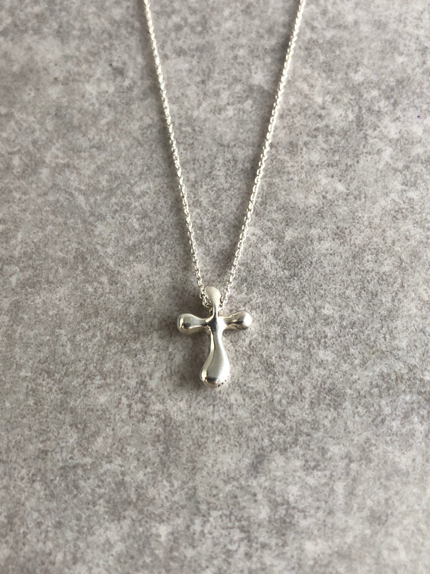 Tiffany & Co. Cross Motif Necklace Silver Vintage p2ghh7