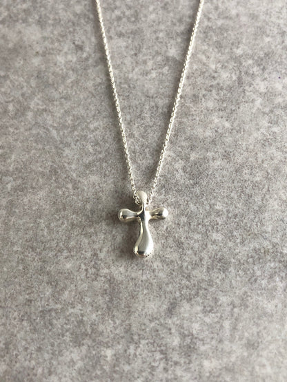 Tiffany & Co. Cross Motif Necklace Silver Vintage p2ghh7