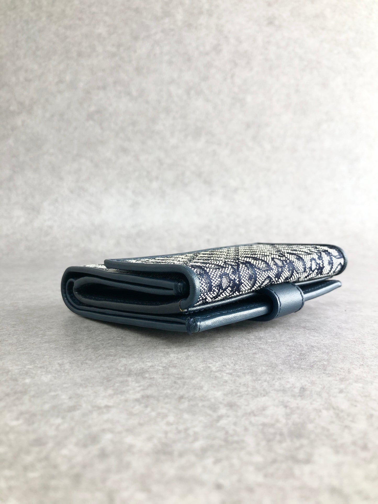 Christian Dior Logo Folded Wallet Navy Vintage cc3tdf
