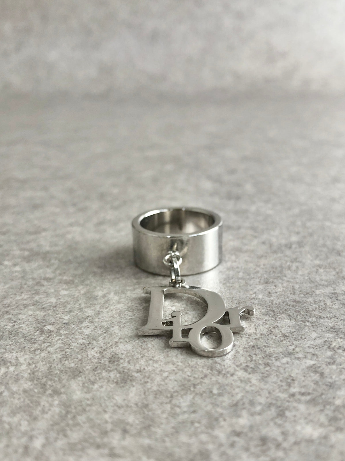Christian Dior Logo Charm Ring Silver Vintage xvxca5