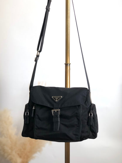 PRADA Triangle Logo Front Buckle Shoulder bag Black Vintage hgykk5