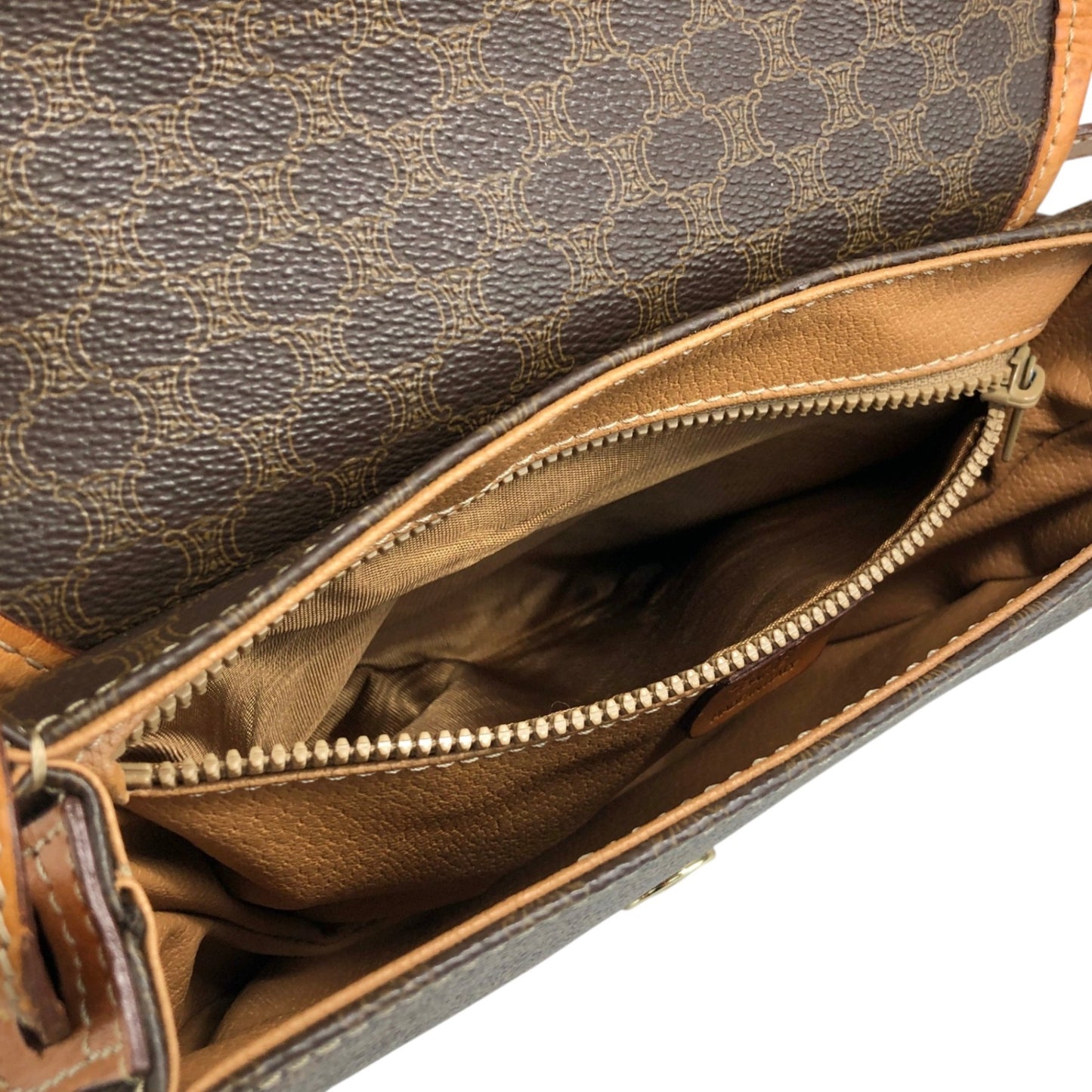 CELINE Macadam Blason Shoulder bag Brown Vintage n6642d