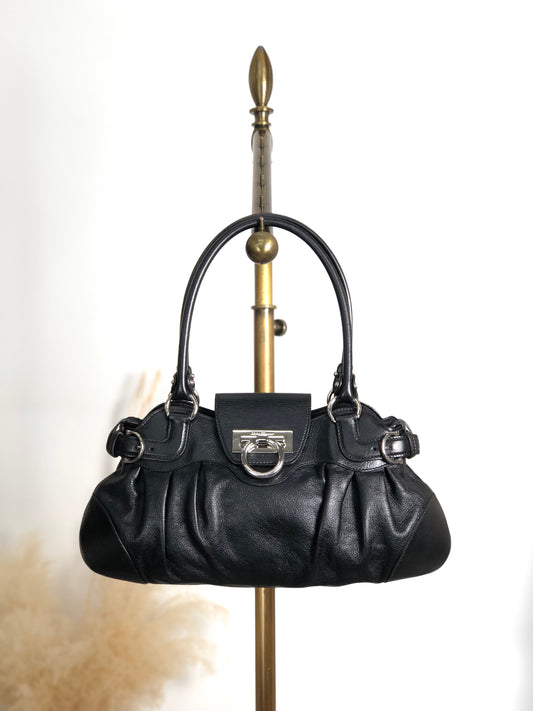 Salvatore Ferragamo Gancini Handbag Black Vintage mfbzax