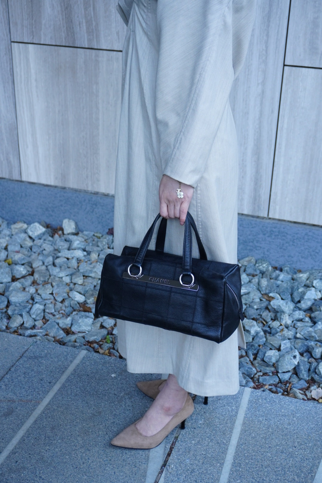 CHANEL Chocolate Bar Handbag Boston bag Black Vintage iez78z