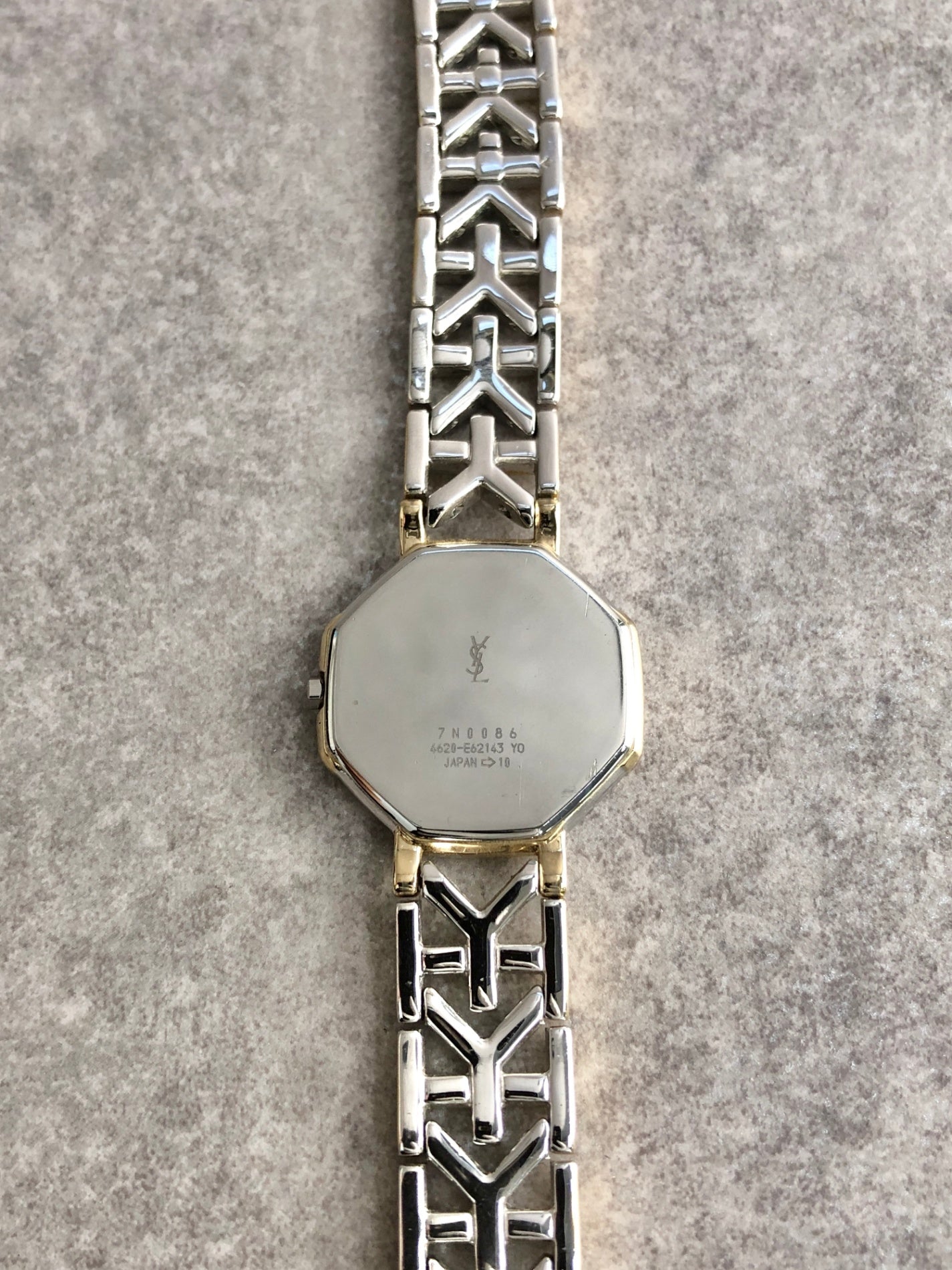 Yves Saint Laurent YSL Logo Watch Silver×Gold 4620-E62143 Vintage tivs5z