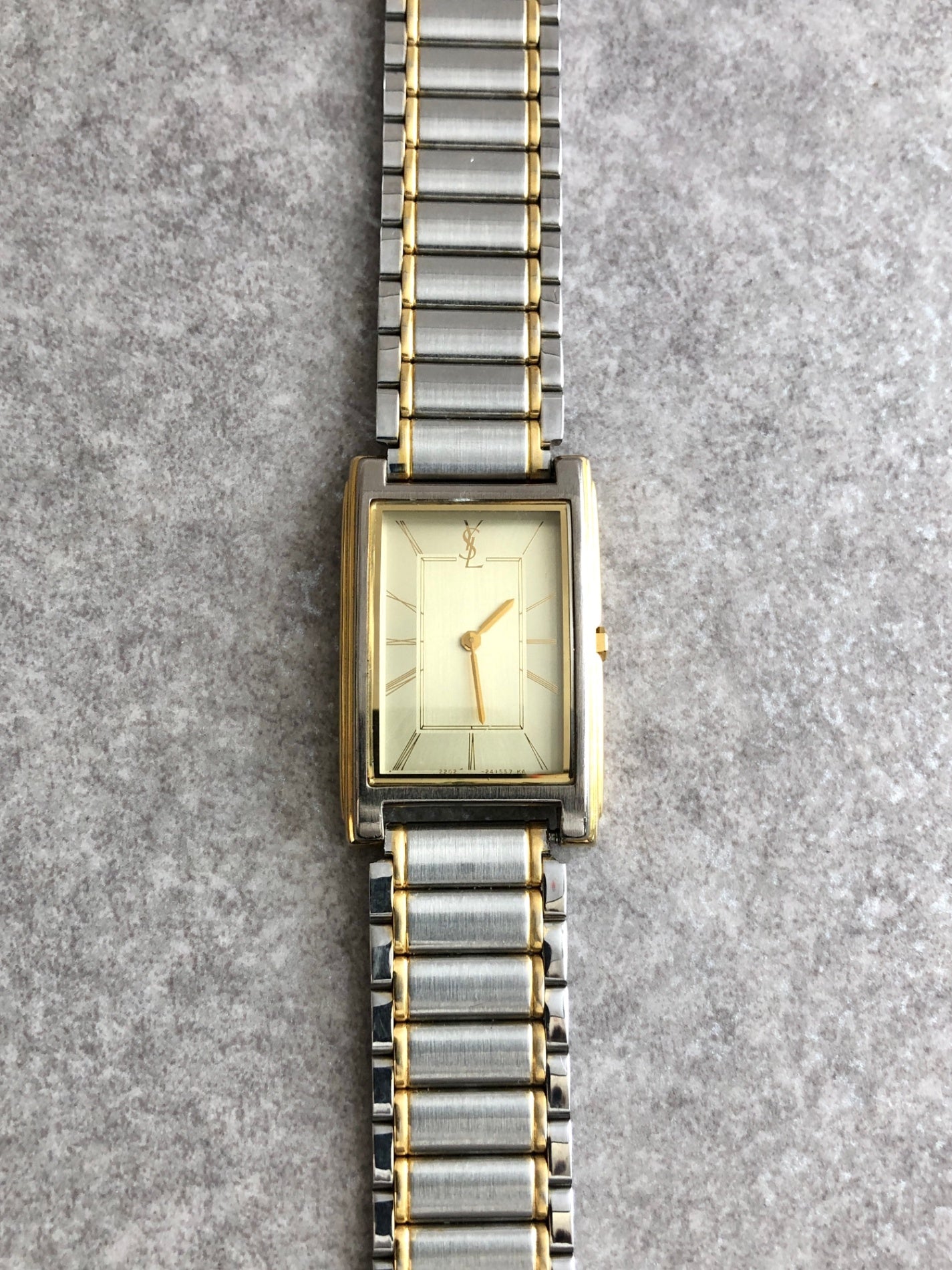 Yves Saint Laurent YSL Logo Quartz Watch Silver Vintage ccijzb