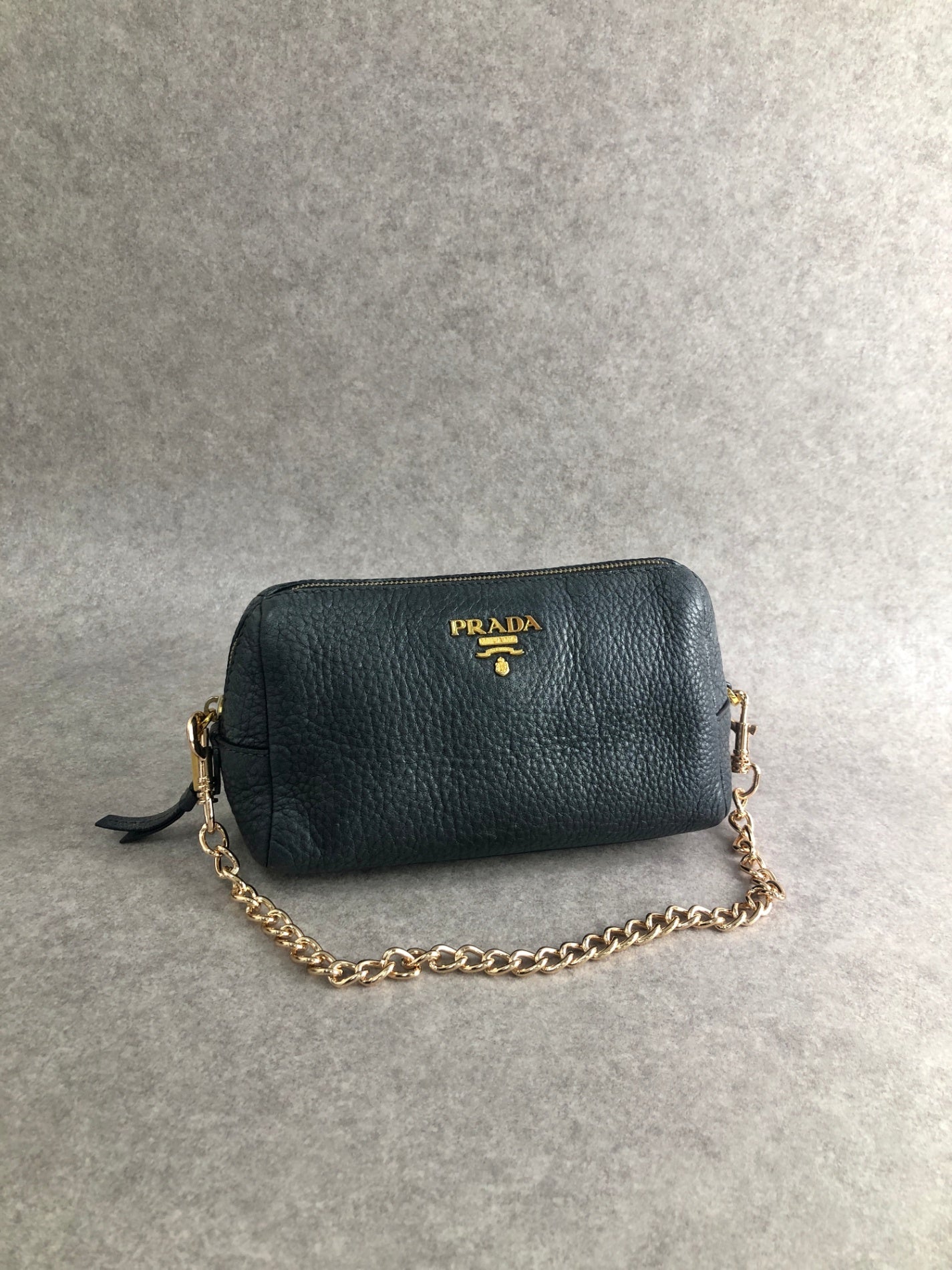 PRADA Logo Small Chain Handbag Navy Vintage vycuvh