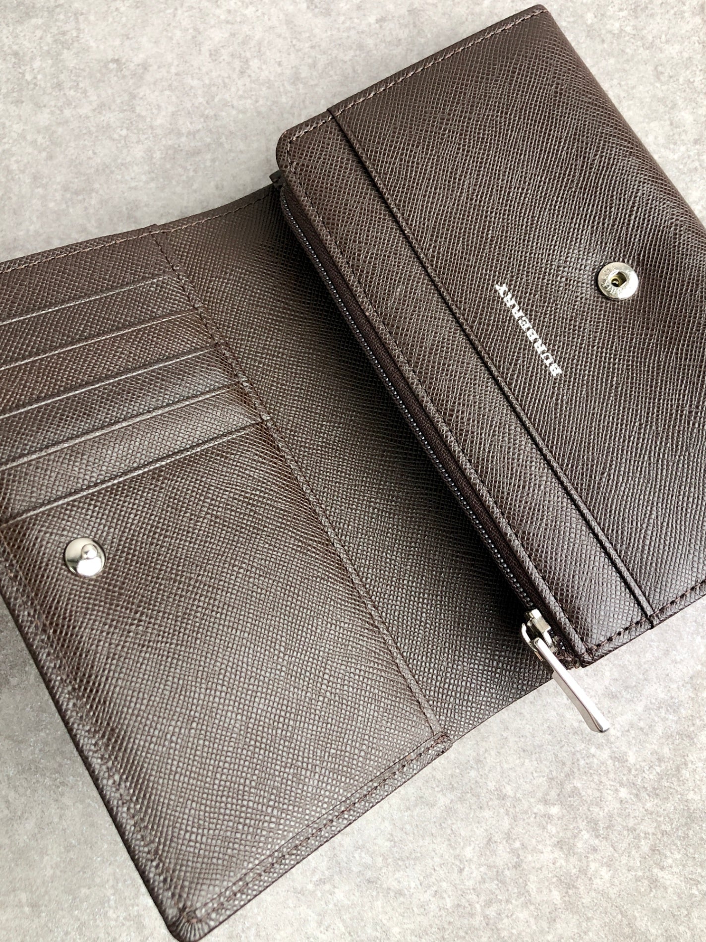 BURBERRY Logo Folded Wallet Brown Vintage djuyxh