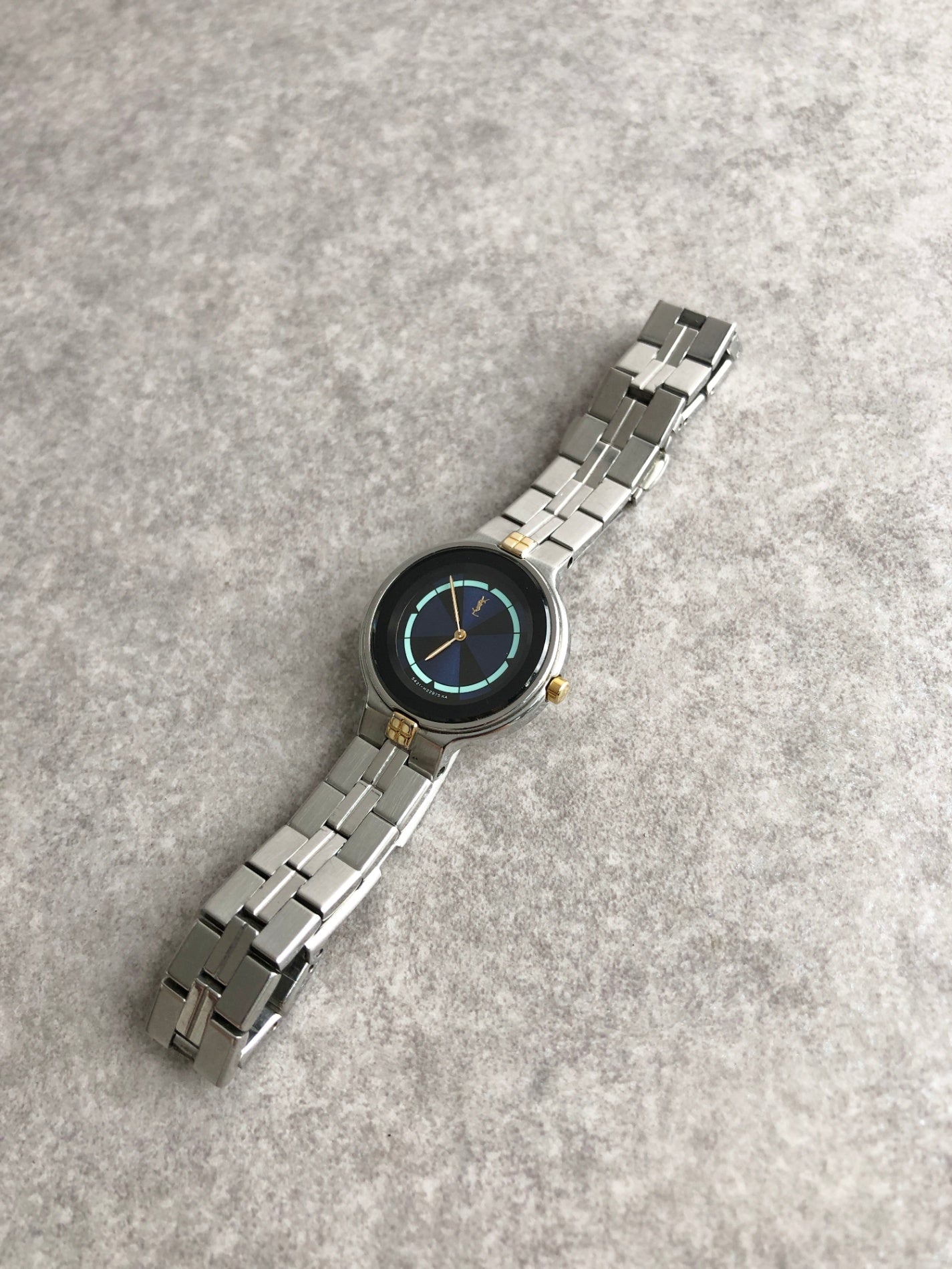 Yves Saint Laurent YSL Logo Watch Silver×Blue Vintage 3x8viy