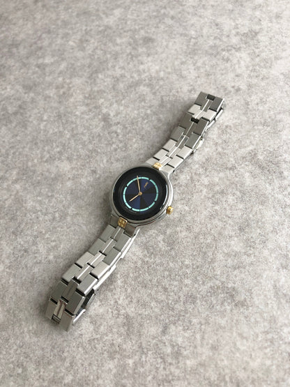 Yves Saint Laurent YSL Logo Watch Silver×Blue Vintage 3x8viy