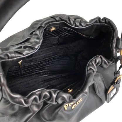 PRADA Logo Shoulder bag Black Vintage guki3f