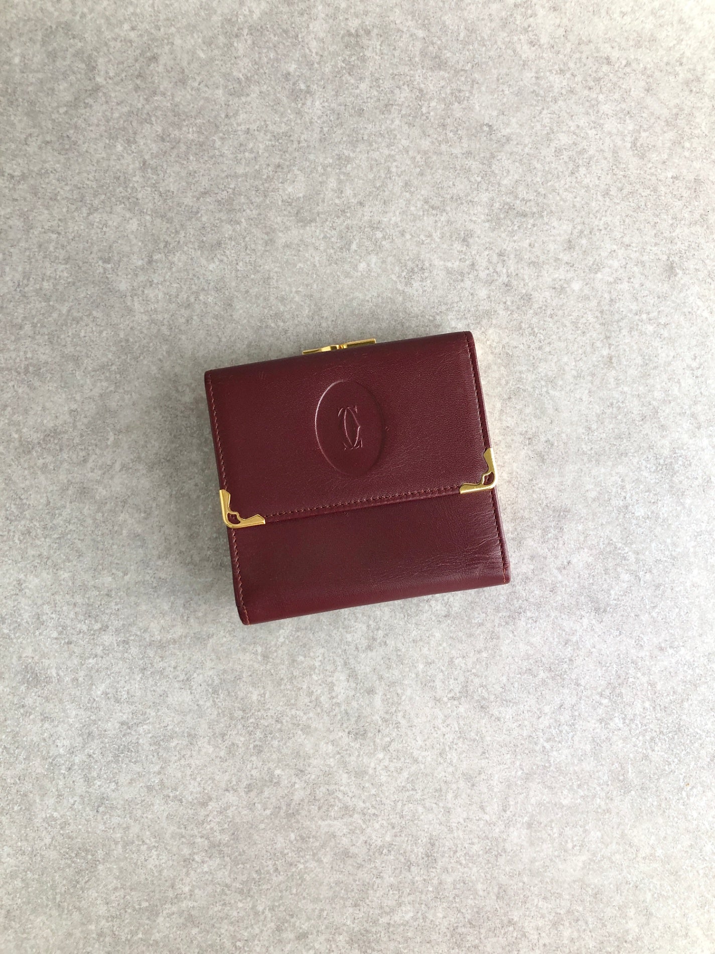 Cartier Metal Clasp Folded Wallet Bordeaux Vintage ctwgzs