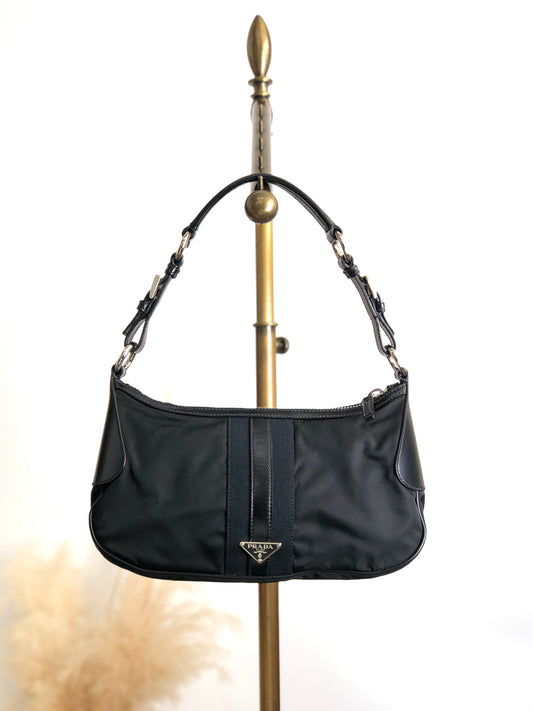 PRADA Triangle Logo   Shoulder bag Hobobag Black Vintage 4nfw5t