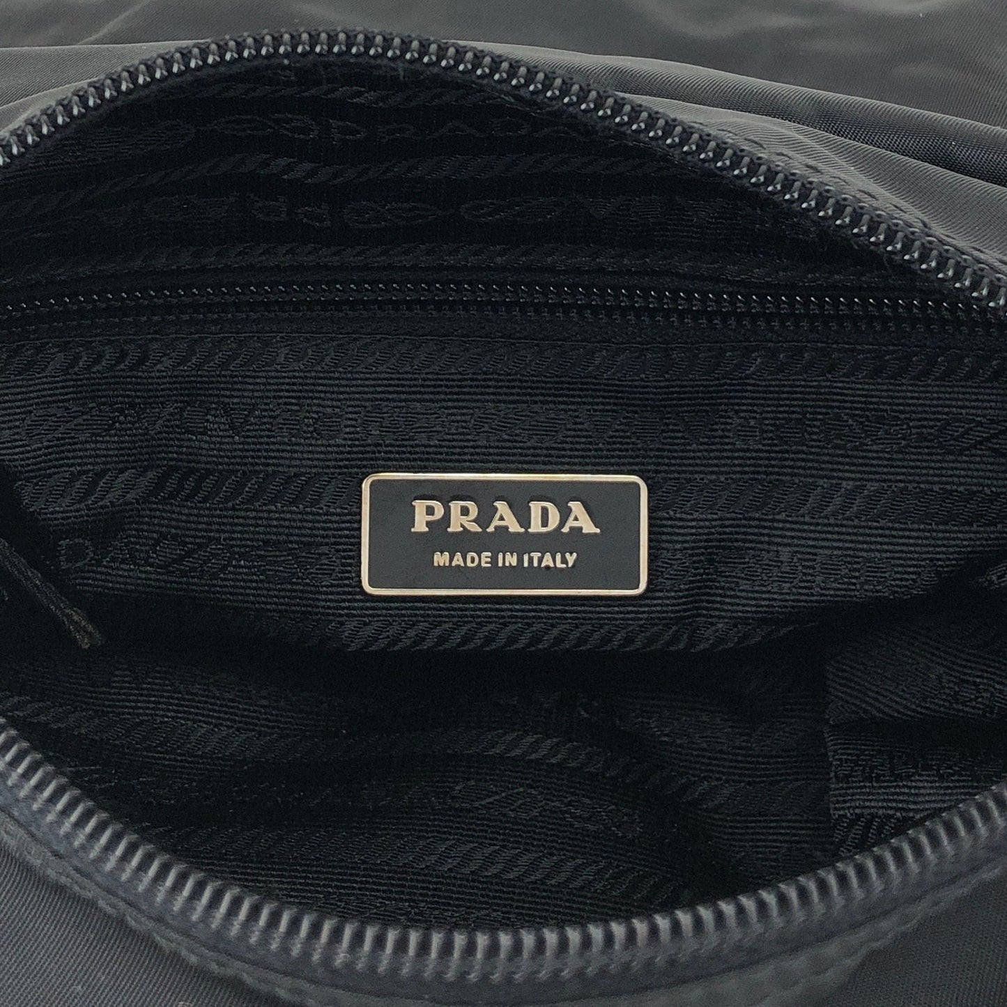 PRADA Tessuto Triangle Logo Front Buckle Shoulder bag Black Vintage 6dj6hu