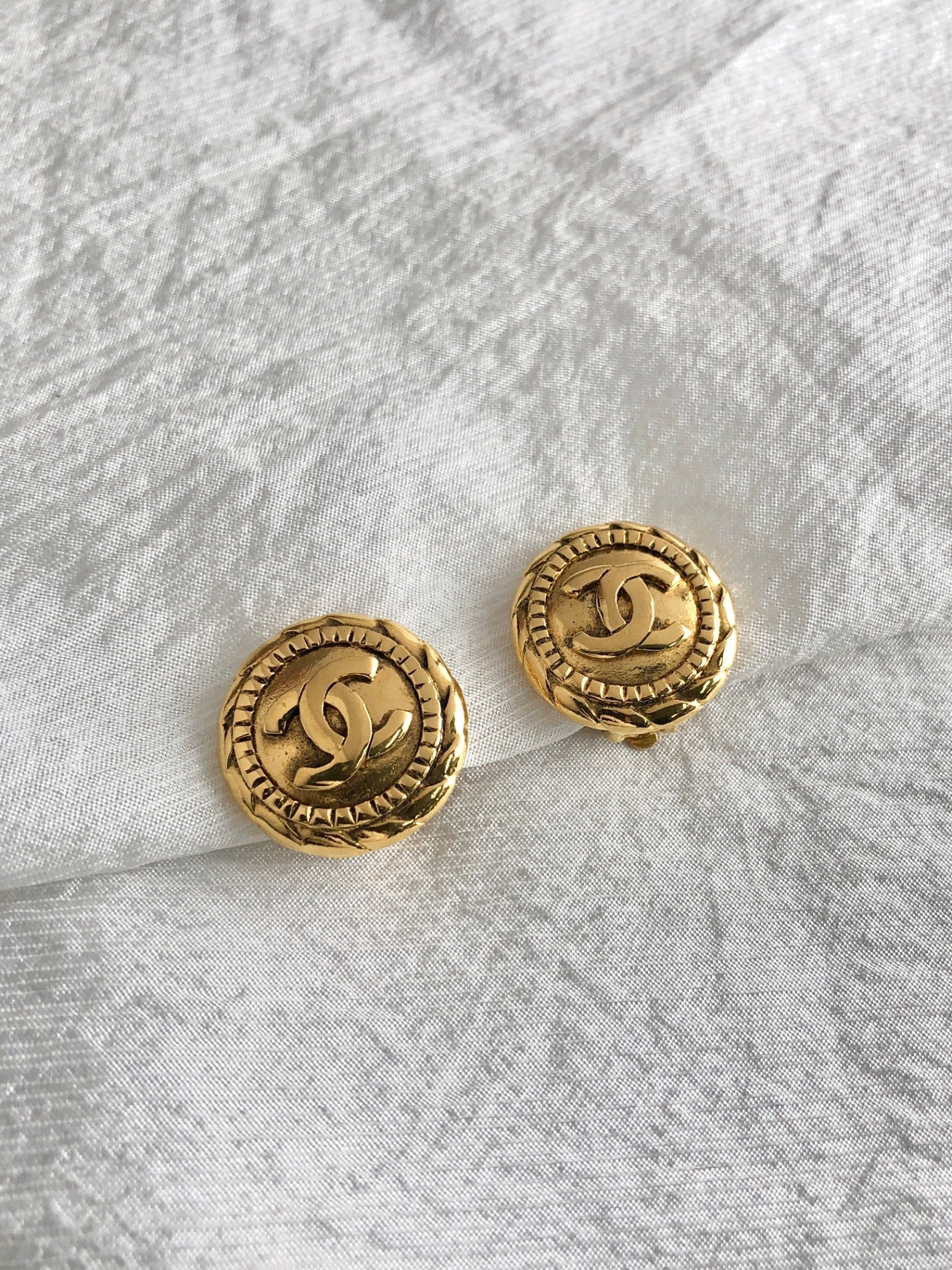 CHANEL Coco Mark Earrings Gold Vintage mmanki