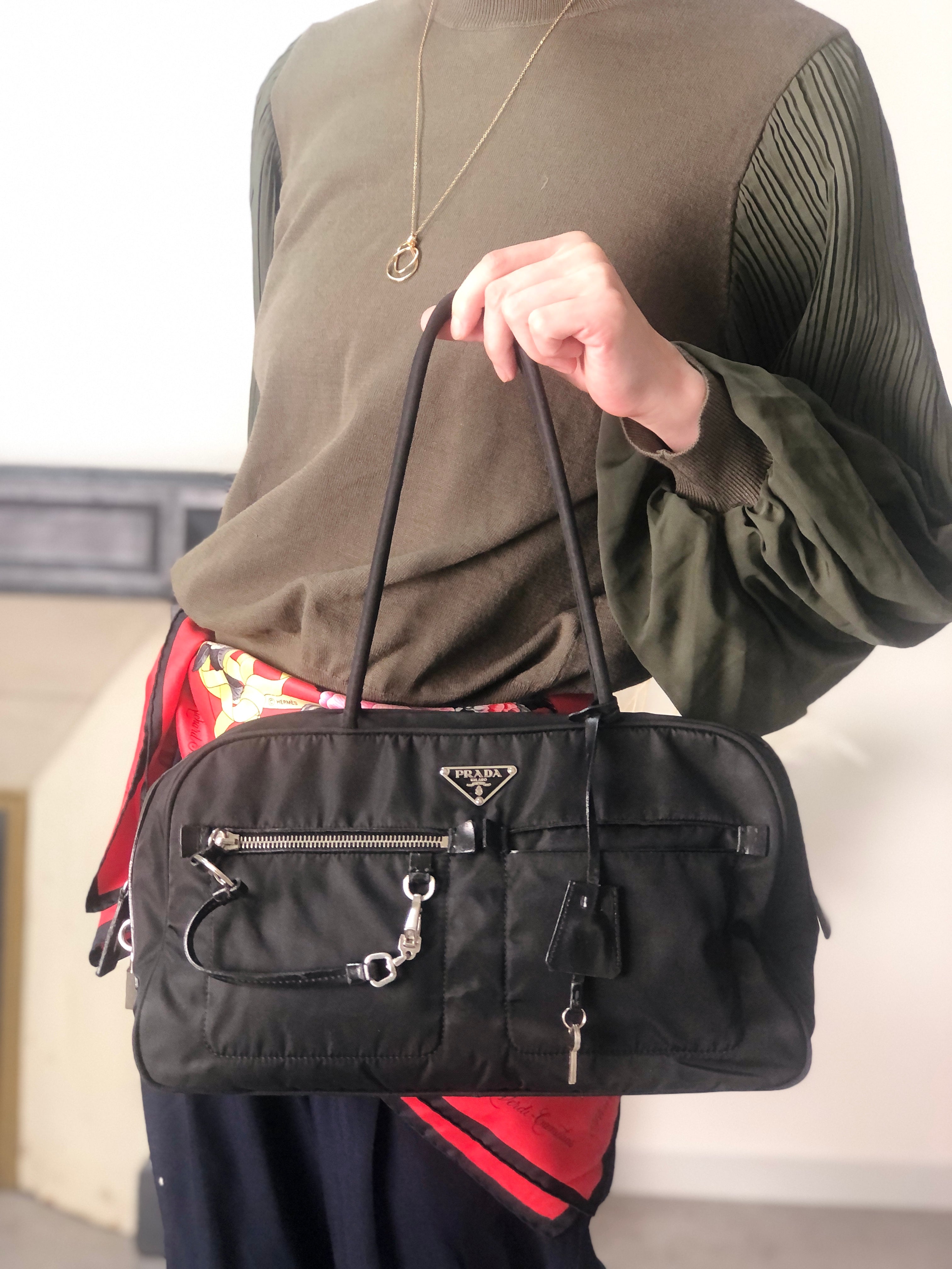 バッグ 90s prada archive shoulder boston bag Prada 90s Archive Leather Mix Shoulder Boston Bag Unisex