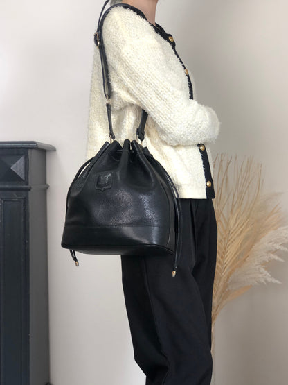 CELINE Blason Drawstring Shoulder bag Black Vintage rzrkng