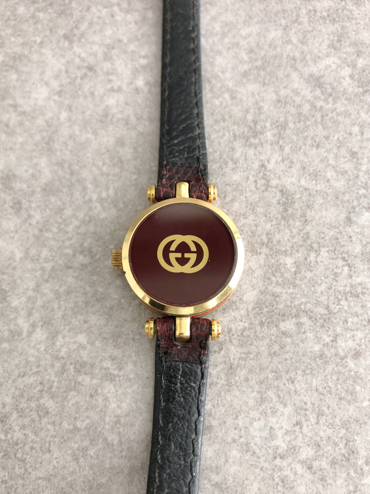 GUCCI Logo Watch Brown Vintage xpg7th