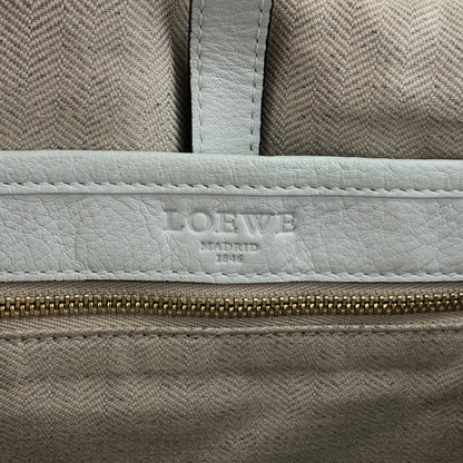 LOEWE Logo Embossed Shoulder bag White Vintage zpjrde