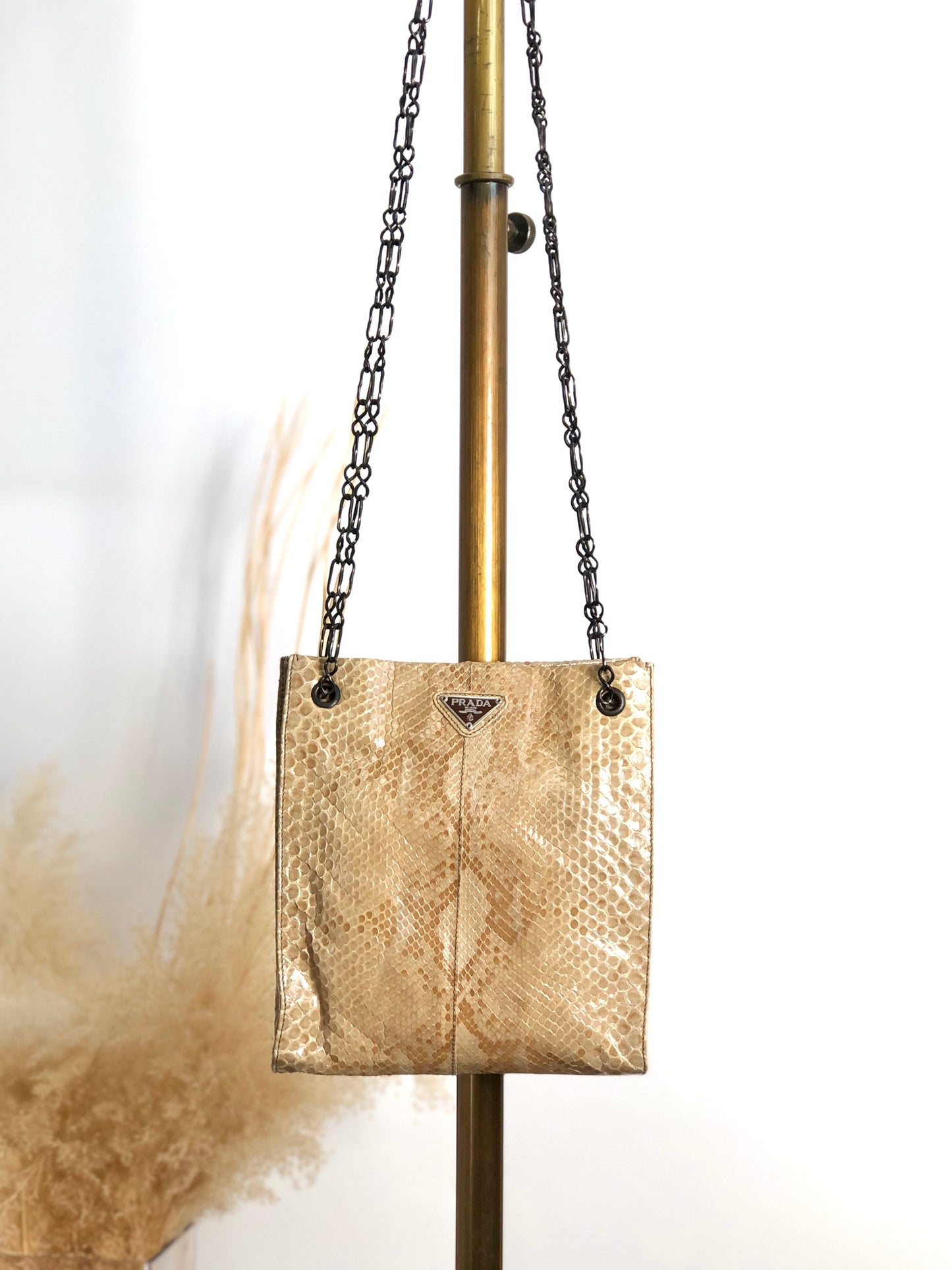 PRADA Triangle Logo Chain Shoulder bag Beige Vintage 6b4rwd