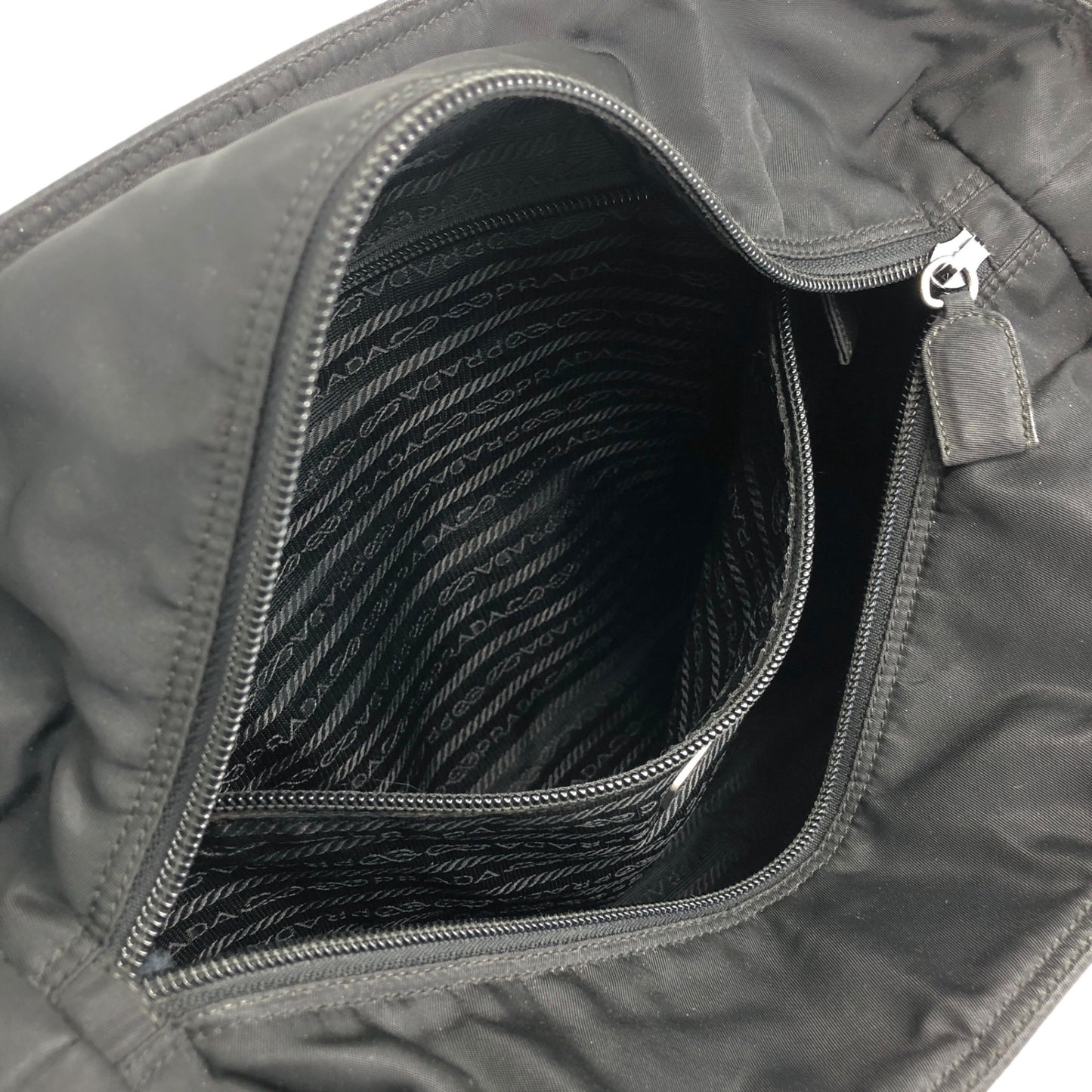 PRADA Tessuto Triangle Logo Totebag Black Vintage rsxruc