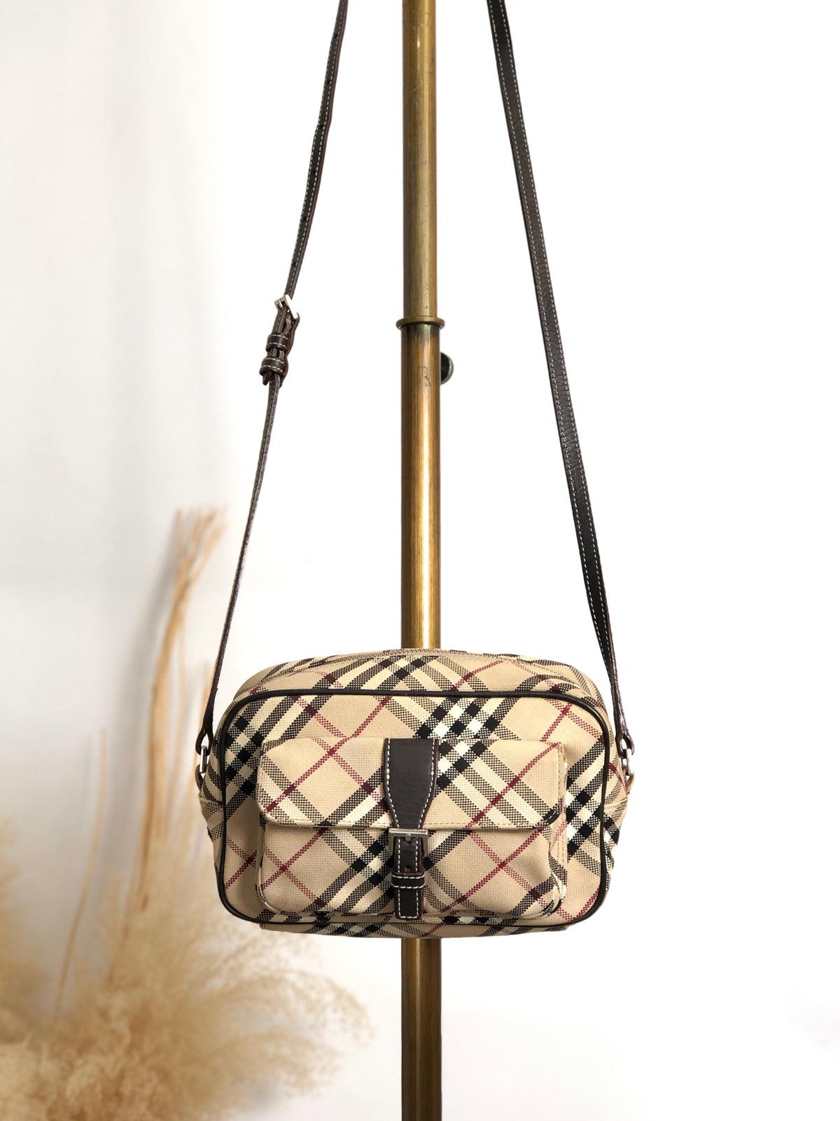 BURBERRY Check Front Buckle Shoulder bag Beige Vintage v45pfb