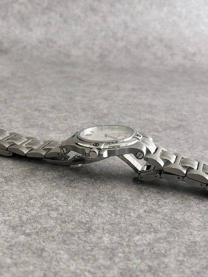 GUCCI Logo Quartz Watch Silver 9040M Vintage gtbcth