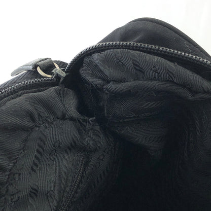 PRADA Triangle Logo Nylon Crossbody Shoulder bag Black Vintage is5rrn