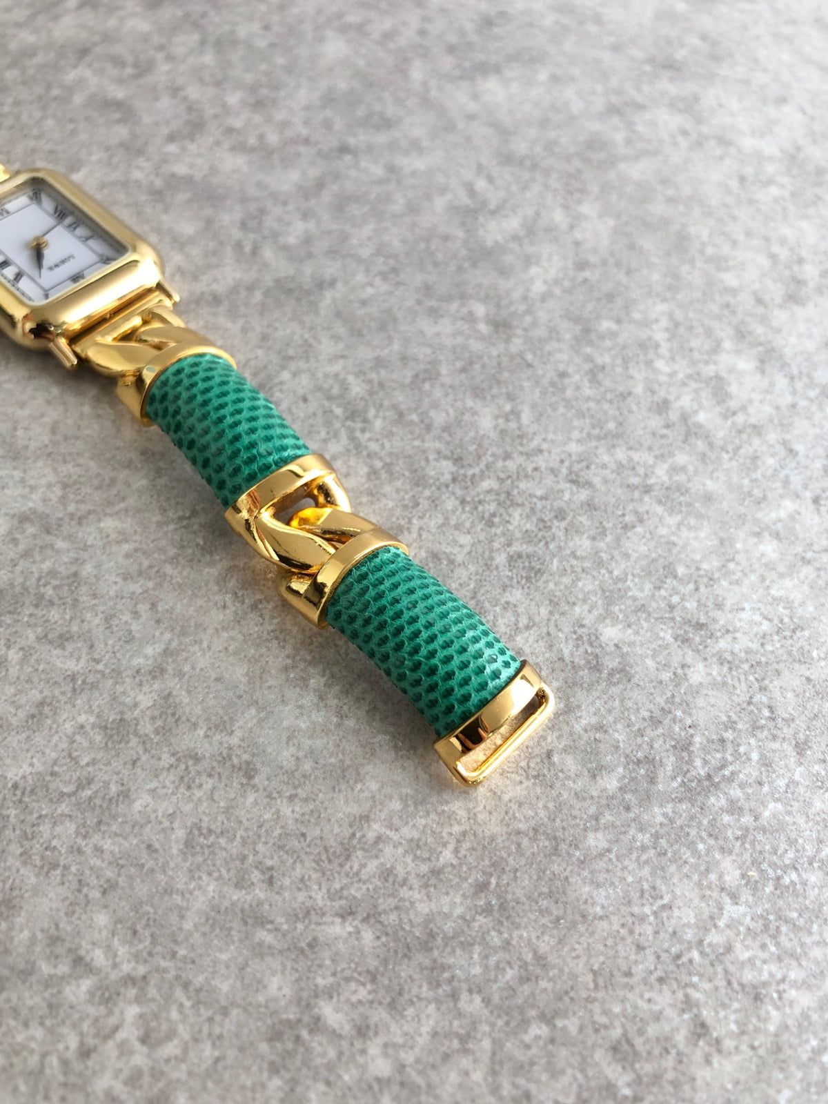 LOEWE Logo Quartz Watch Green×Gold Vintage c27tnu