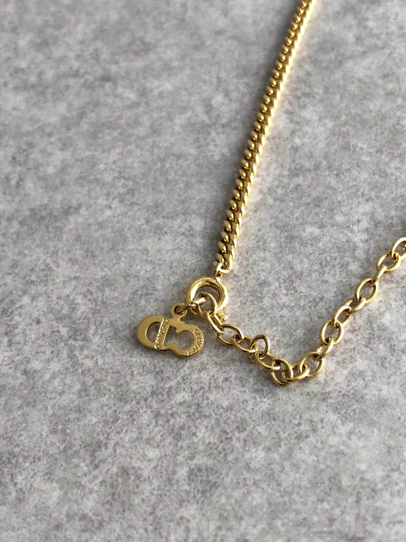Christian Dior Logo Motif Necklace Gold Vintage t2hpp4
