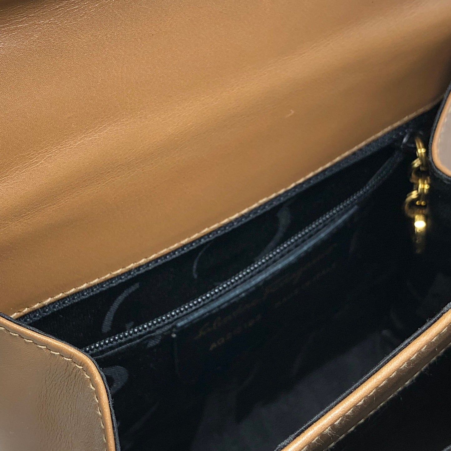 Salvatore Ferragamo Gancini Two-way Handbag Shoulder bag Brown Vintage 6t6kdf