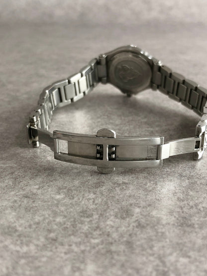 GUCCI GG Watch Silver 9040L Vintage ewahfk