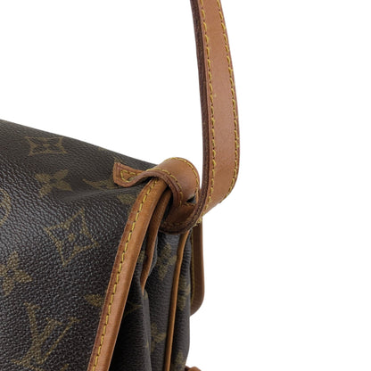 LOUIS VUITTON Monogram Shoulder bag Brown Vintage 27my8c