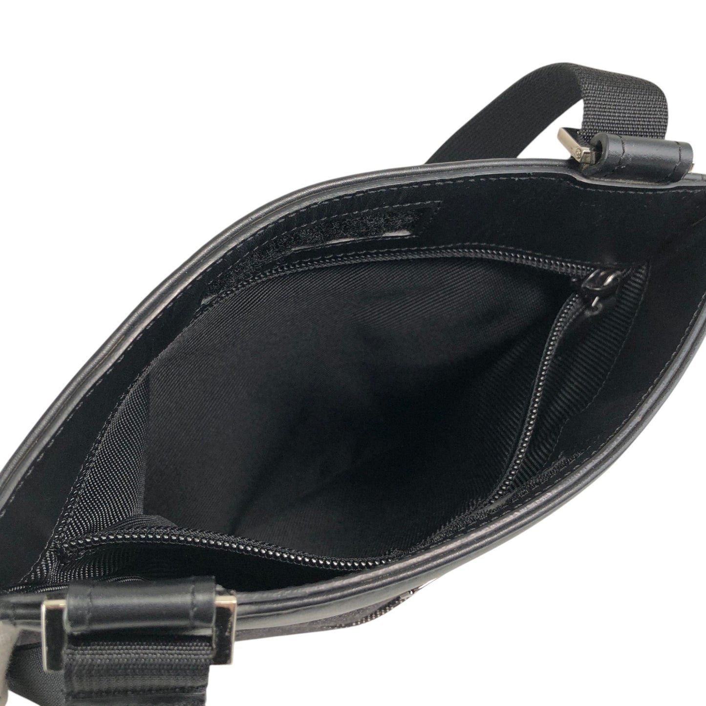 GUCCI GG Canvas Shoulder bag Black Vintage uzkpxi