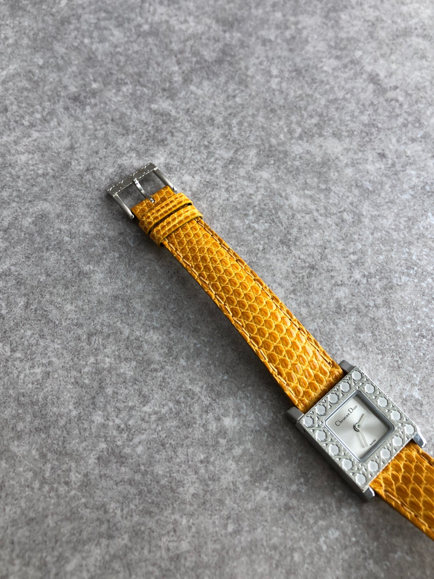 Christian Dior Quartz Watch Beige D60-109 Vintage y725yt