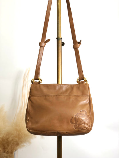 LOEWE Anagram Shoulder bag Brown Vintage hjuexd