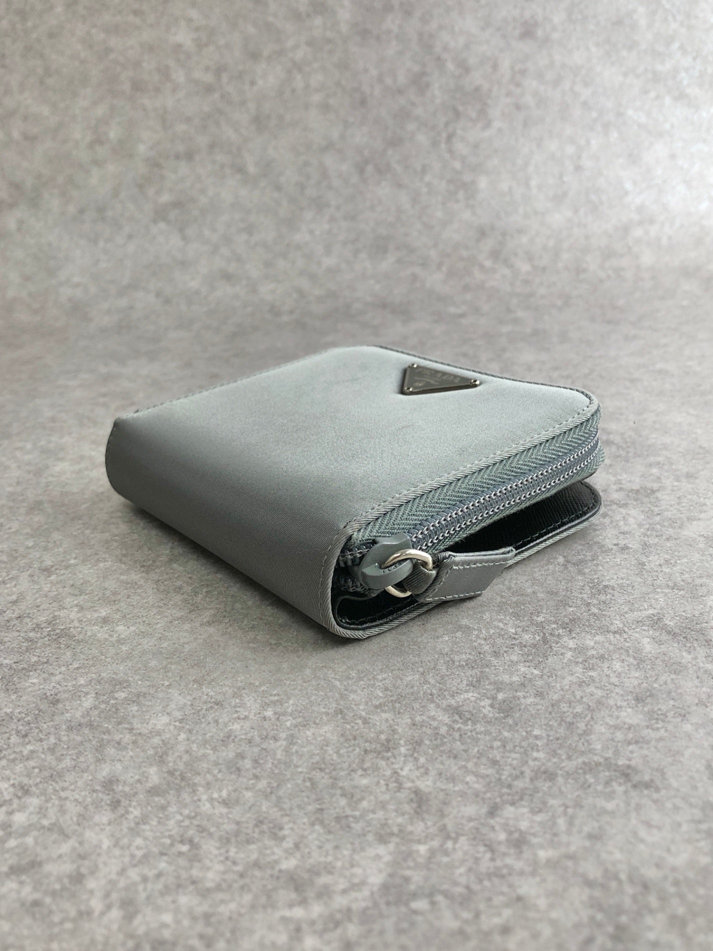 PRADA Tessuto Triangle Logo Folded Wallet Gray Vintage y6v82j