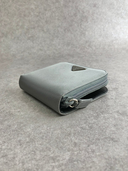 PRADA Tessuto Triangle Logo Folded Wallet Gray Vintage y6v82j