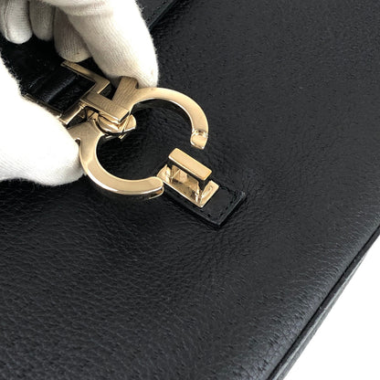 Salvatore Ferragamo Gancini Shoulder bag Black Vintage hrpw36
